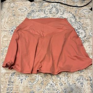 Aerie skort
